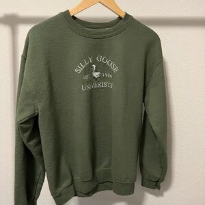 Gildan Olive Crewneck Men's Sweater